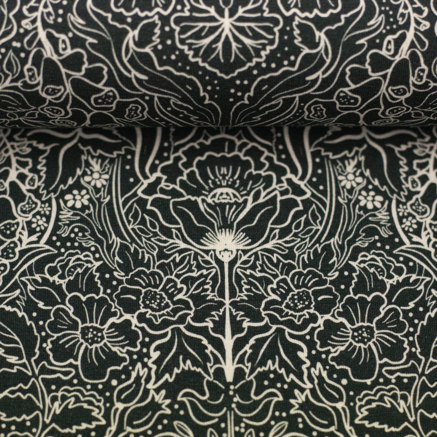 Jersey Autumn Damask by Bienvenido Colorido- swafing