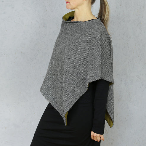 FRAU PENNY Wendeponcho | Papierschnitt