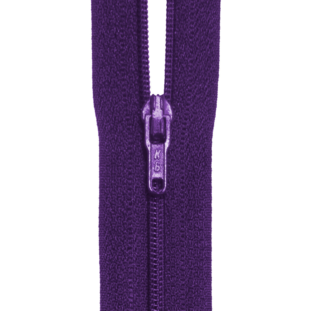 Endlosreißverschluss 4mm Zähne mit aufgezogenen Schiebern