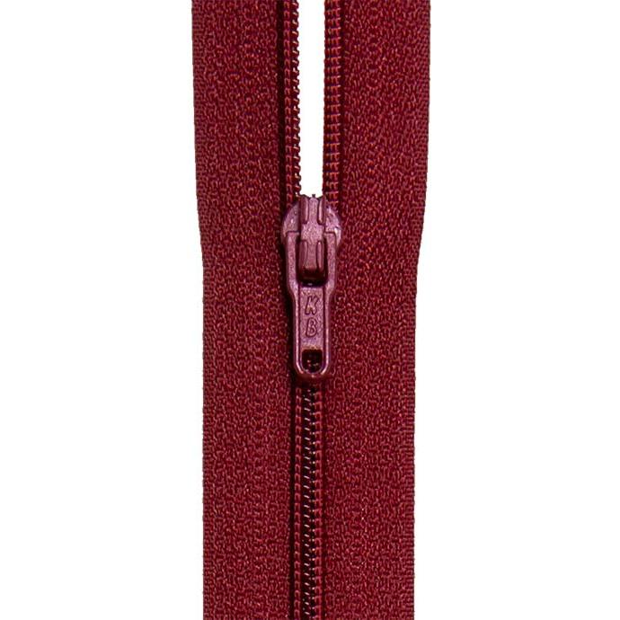 Endlosreißverschluss 4mm Zähne mit aufgezogenen Schiebern