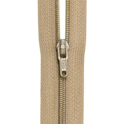 Endlosreißverschluss 4mm Zähne mit aufgezogenen Schiebern