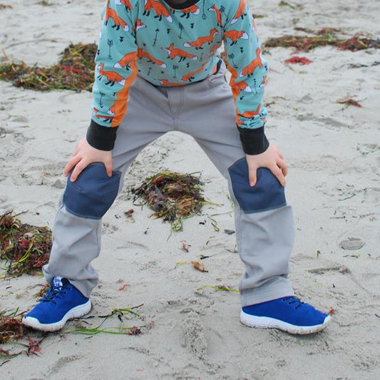 „Enfant Galopin“ – die Hose für schmale Kids, die einfach alles mitmacht! ⚓