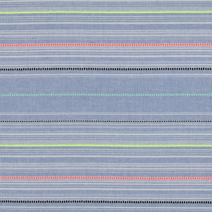 Leichte Baumwoll-Webware in Hellblau mit eingewebten Neonstreifen in Gelb, Koralle und Mint für sommerliche Kleidung und Accessoires.