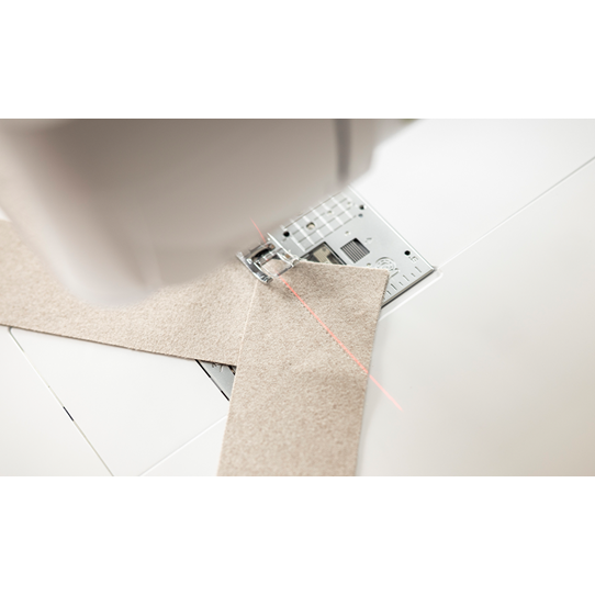 Celeste Innov-is CX1 Näh- und Quiltmaschine