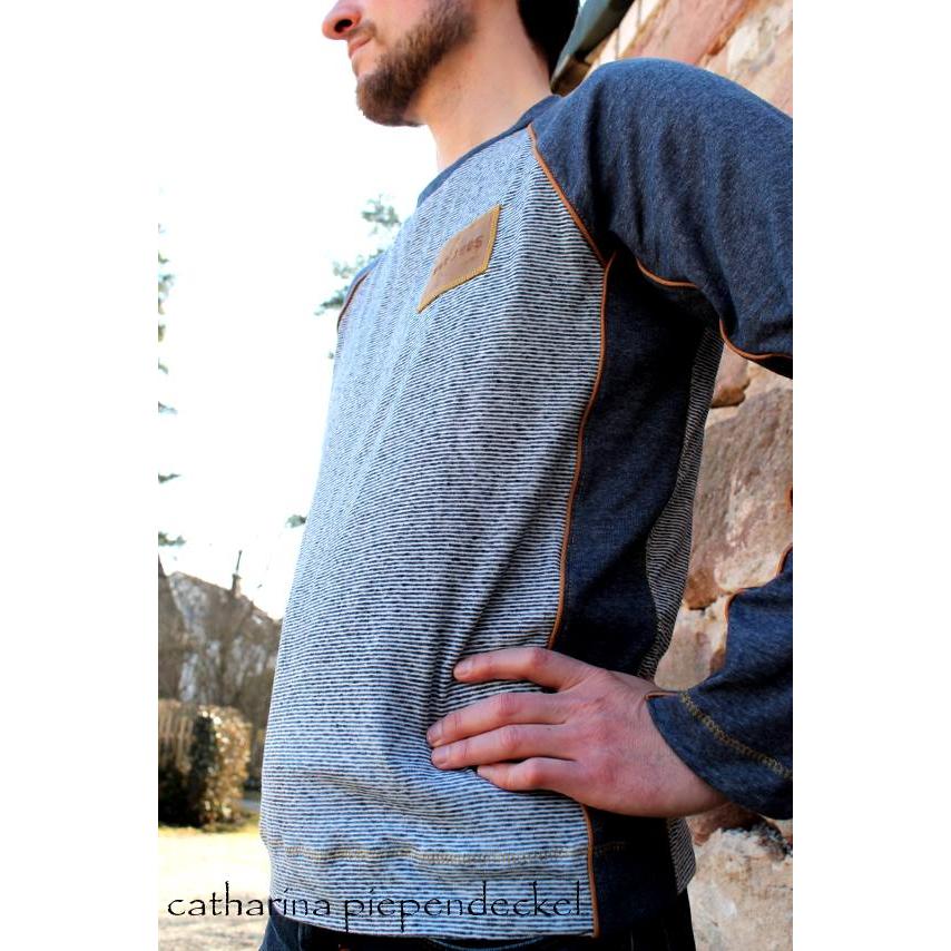 „Monsieur Sportif“-Das raffinierte Herren-Shirt mit Seitenstreifen