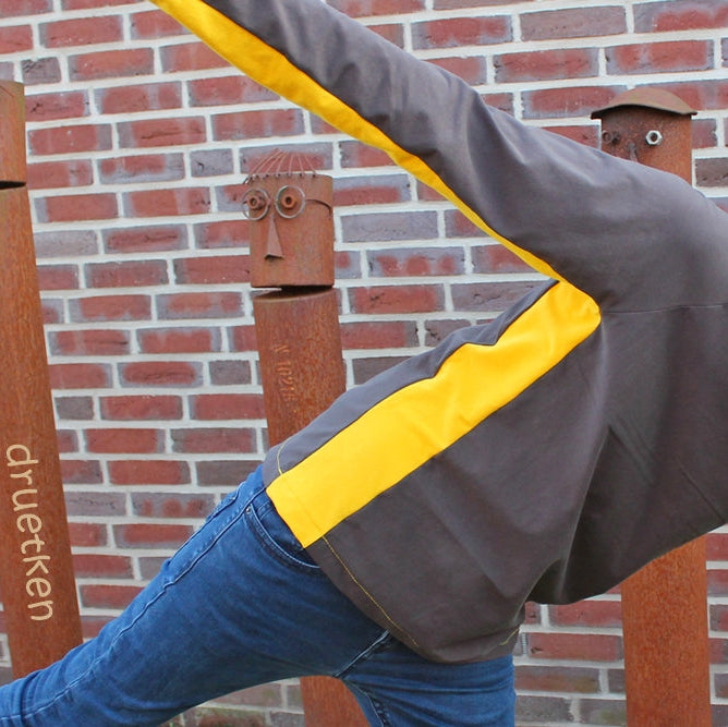 „Monsieur Sportif“-Das raffinierte Herren-Shirt mit Seitenstreifen