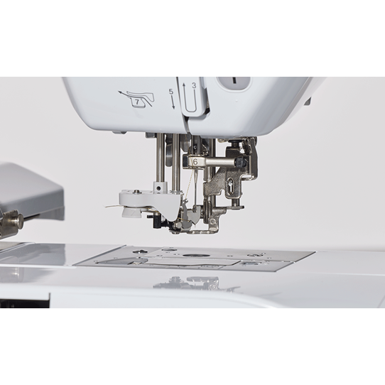 Innov-is F540E Stickmaschine