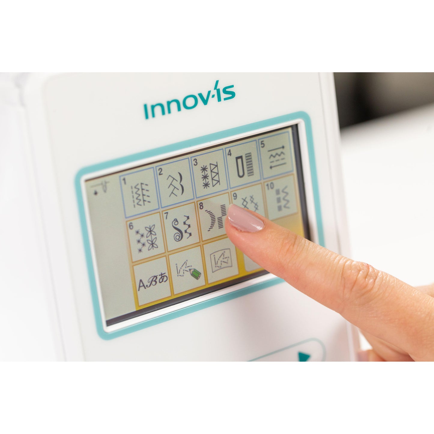 Innov-is F560- für extrabreite Zierstiche