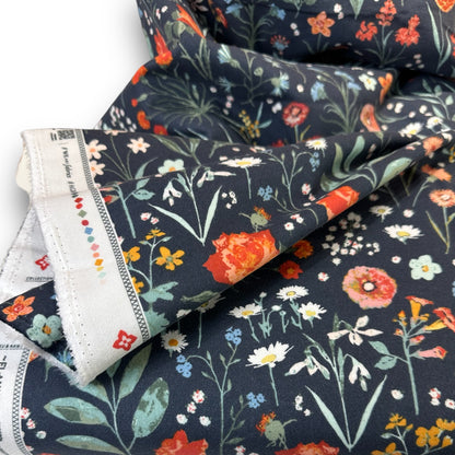 Feiner Blumenflanell aus dem Hause "Art Galerie Fabrics", bekannt für feinste Qualitäten 