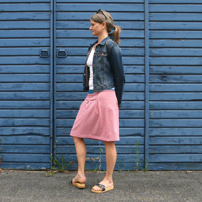 FRAU ANTJE • Jerseyrock mit Falten / Papierschnitt