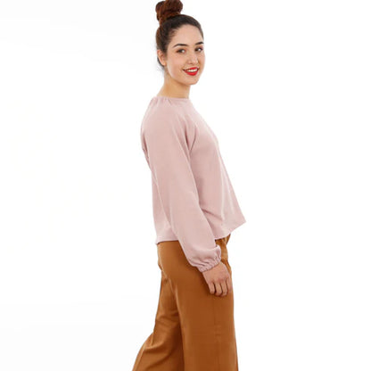 FRAU CAJA • Raglanpullover mit Blousonärmeln  / Papierschnitt
