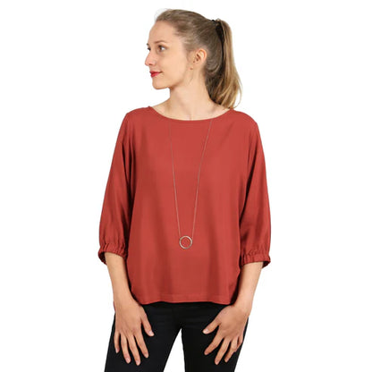 FRAU HOLLY • weite Bluse mit gerafftem Ärmelsaum  / Papierschnitt