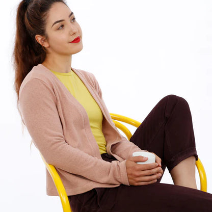 FRAU JACKY • Cardigan mit aufgesetzten Taschen  / Papierschnitt