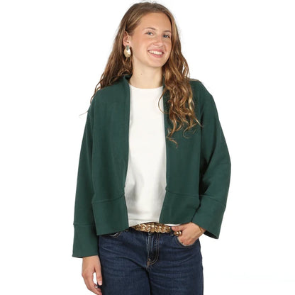 Cardigan FRAU TILDA, Papierschnitt für Damen in XS bis XXL, mit angeschnittenem Kragen, breiten Bündchen und offener Form ohne Verschluss.