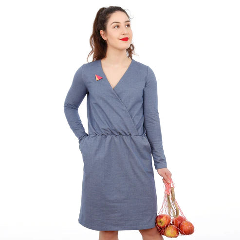 FRAU VILMA • Jerseykleid Wickeloptik / Papierschnitt