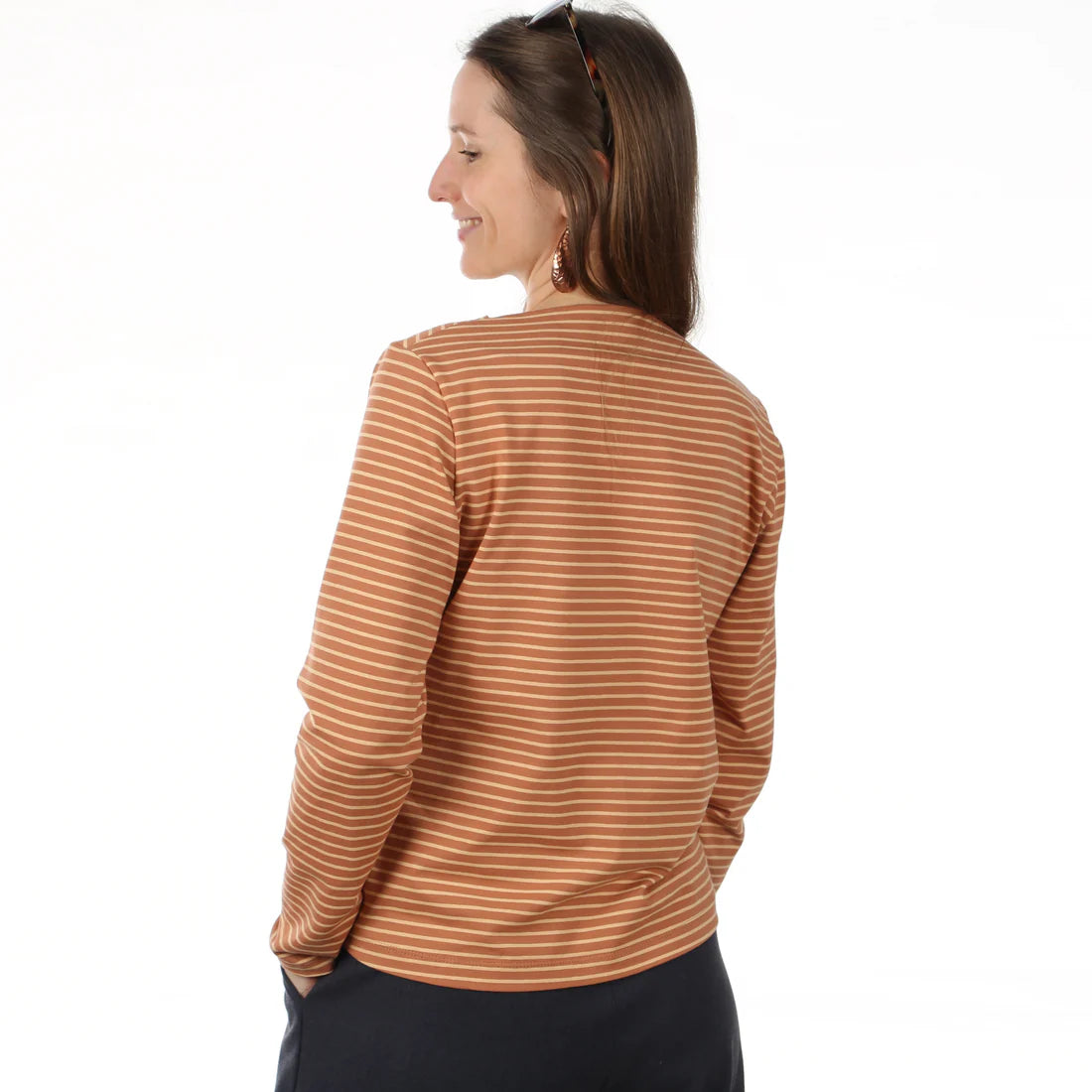 FRAU YOLA Shirt | Papierschnitt