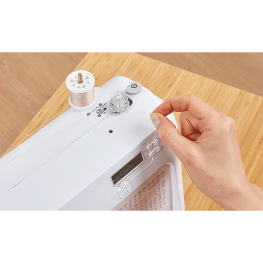 KD40s Little Angel elektronische Nähmaschine