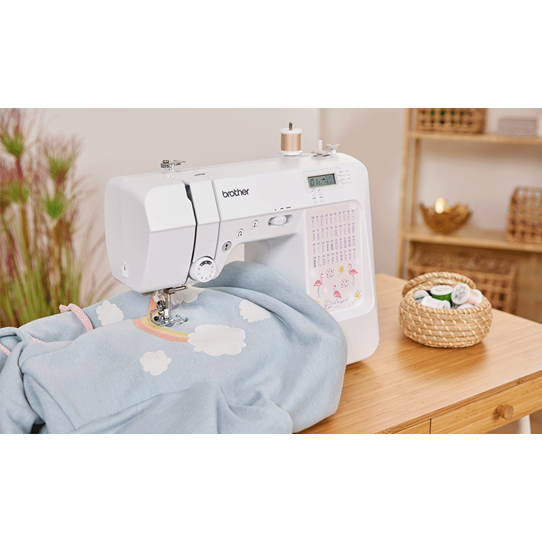 KD40s Little Angel elektronische Nähmaschine