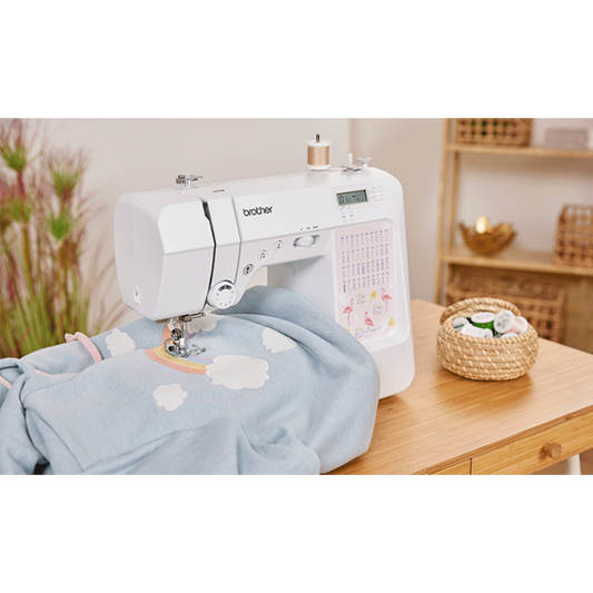 KD40s Little Angel elektronische Nähmaschine