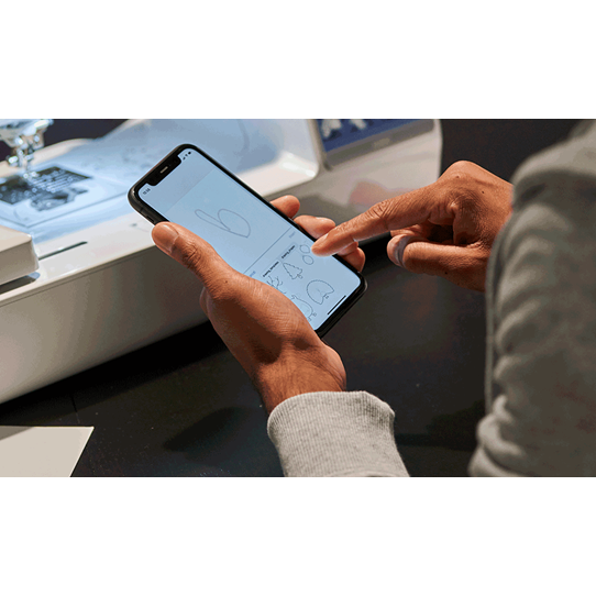 Innov-is M380D Disney Näh-, und Stickmaschine