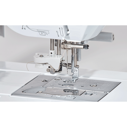 Innov-is NV880E Stickmaschine