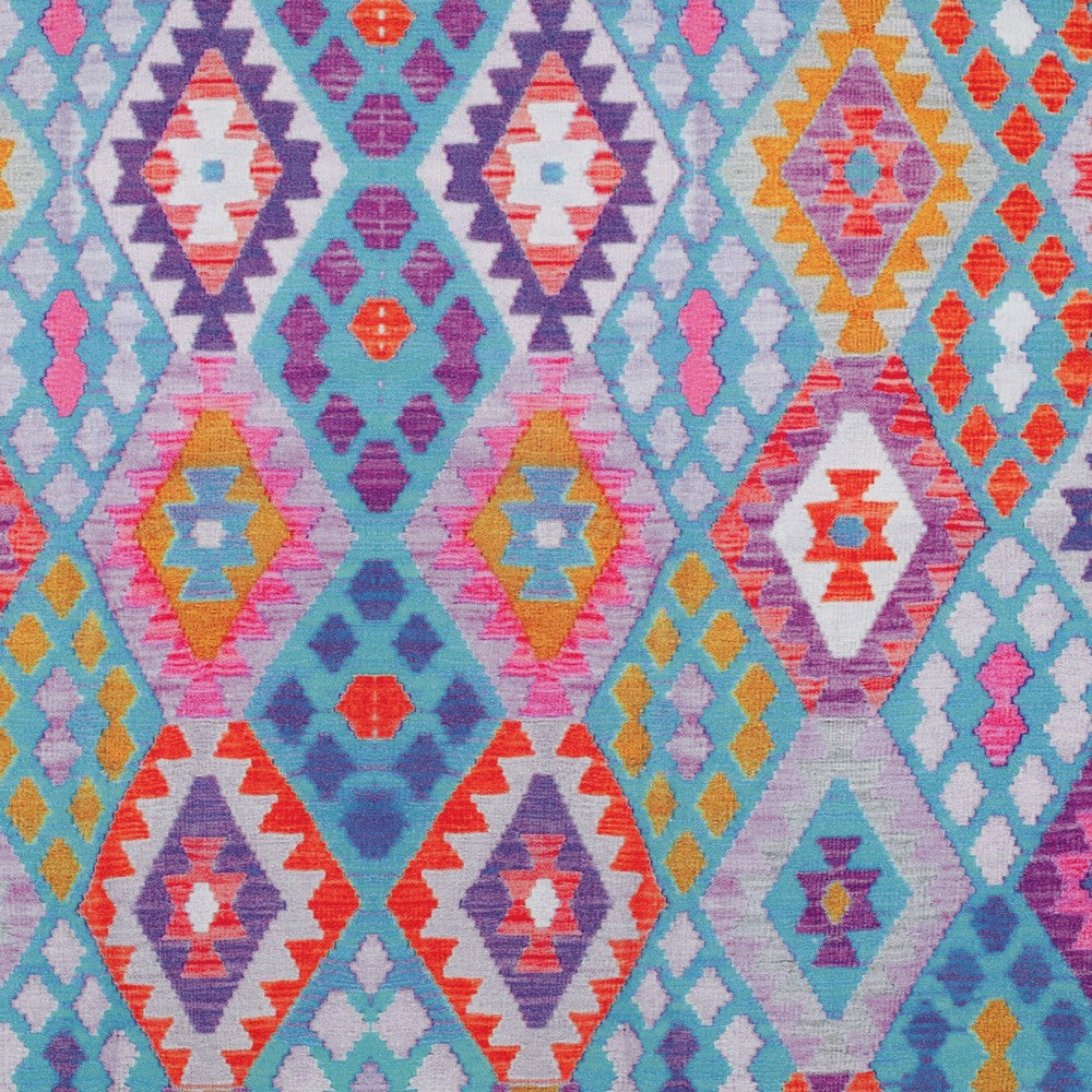 Leichte Radiance-Viskose mit farbenfrohem Boho-Aztec-Muster in Türkis, Flieder, Pink und Koralle – ideal für sommerliche Kleidung.