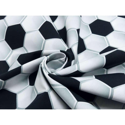 Baumwollpopeline mit realistischem 3D-Fußballmuster für Fußballparty-Dekorationen, Schultüten und kreative Fanprojekte.