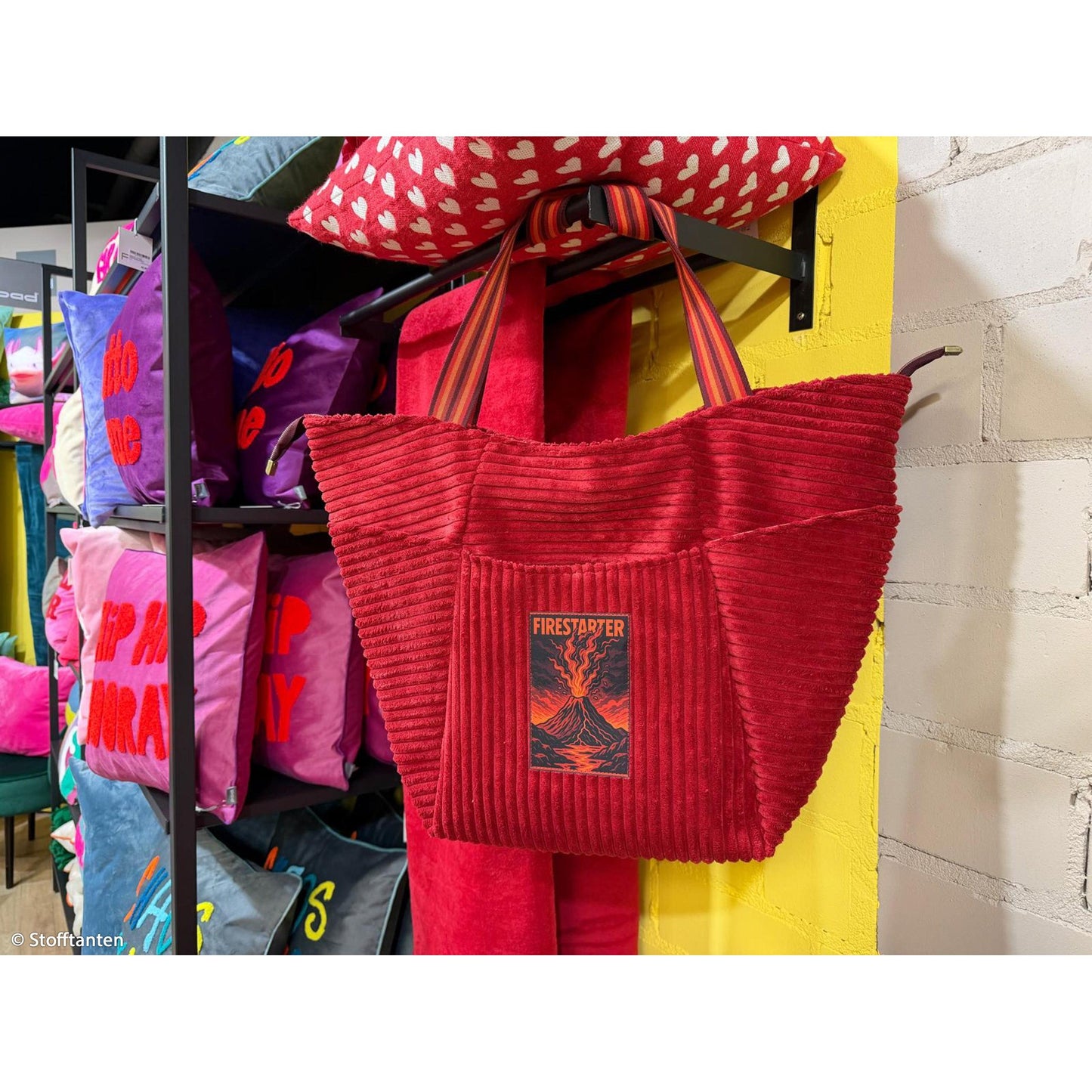 Wanja Taschencord – Statement trifft auf samtweiche Struktur- swafing
