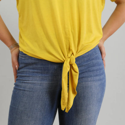 FRAU BILLE Knotenshirt | Papierschnitt