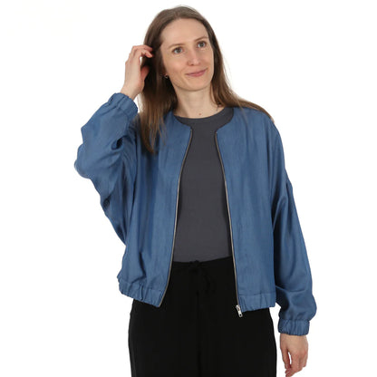 FRAU KORA Fledermausjacke | Papierschnitt