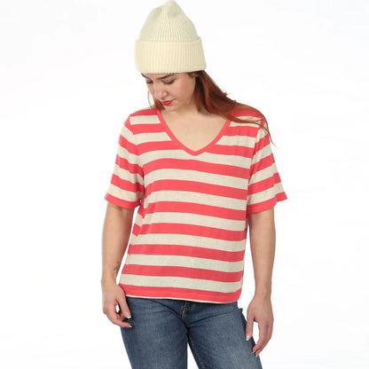 FRAU KAY V-Shirt | Papierschnitt