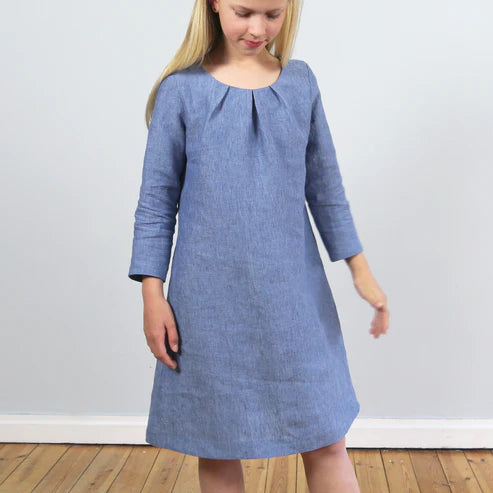 AMELAND • Kleid mit Falten am Ausschnitt