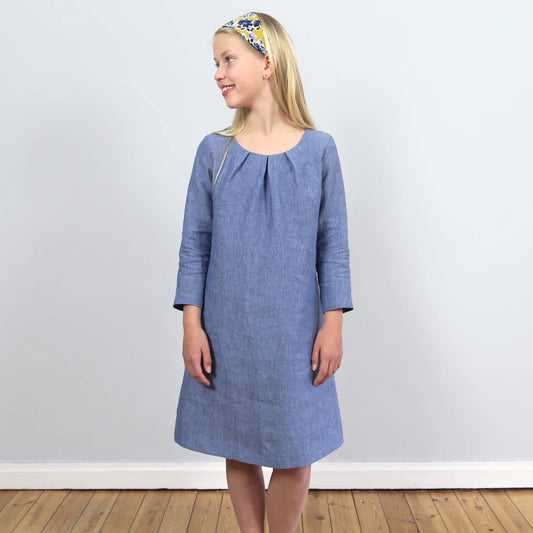 AMELAND • Kleid mit Falten am Ausschnitt
