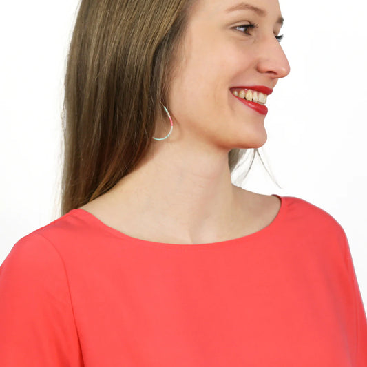 FRAU PINA • Knotenbluse