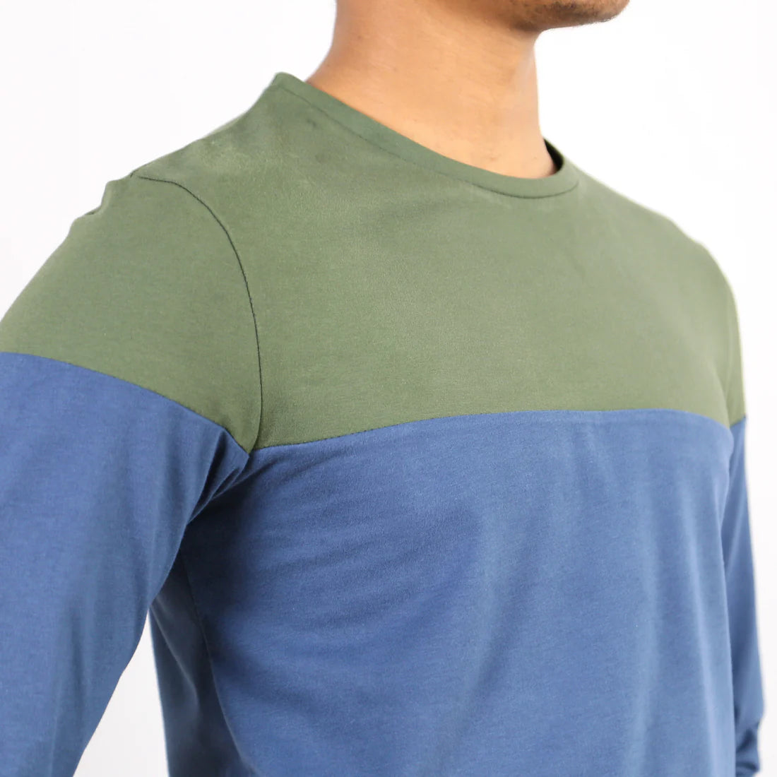 HERR LEVI • Langarmshirt mit Colourblocking, PAPIERSCHNITT