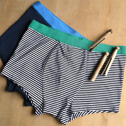 HERR JOHN • Bequeme Pants für den Mann, PAPIERSCHNITT