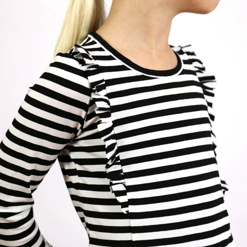 SARA • Rüschenshirt; PAPIERSCHNITT