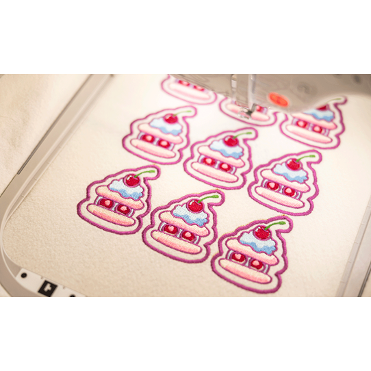 Innov-is Stellaire XE2 Stickmaschine