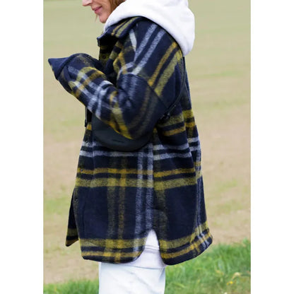 Shacket Gloria – der lässige Allrounder zwischen Hemd & Jacke