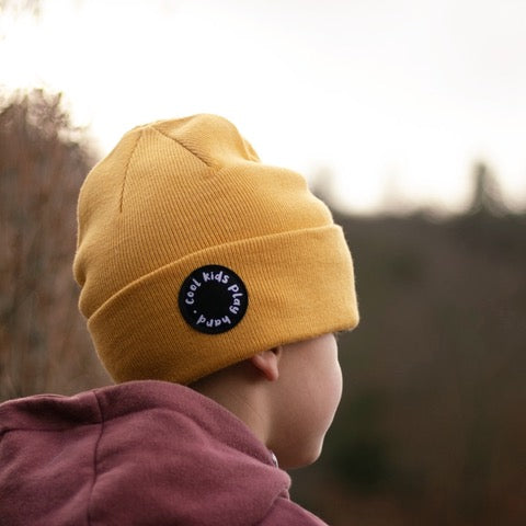 "cool kids play hard" aufbügel Label