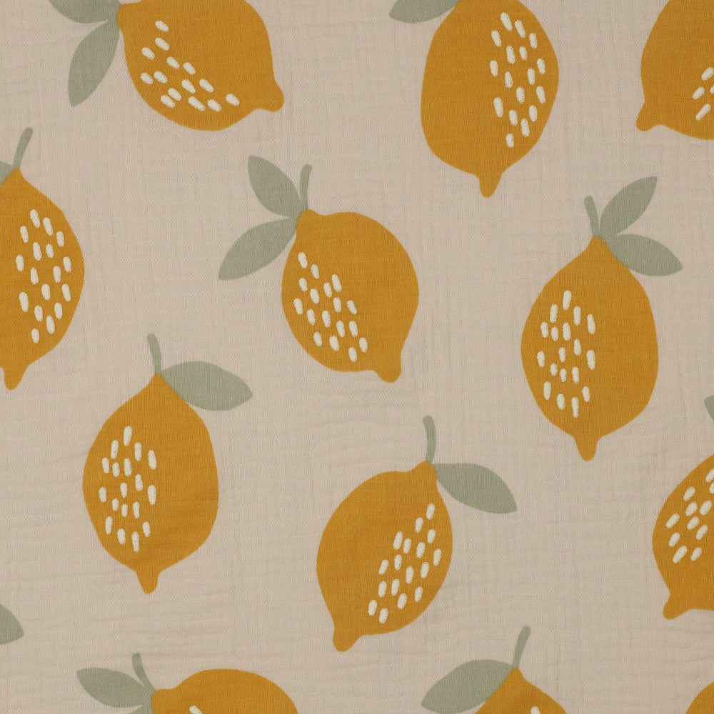 Weicher Baumwoll-Musselin mit sonnigem Zitronenprint auf naturfarbenem Hintergrund – ideal für sommerliche Kleidung und Babyprojekte.