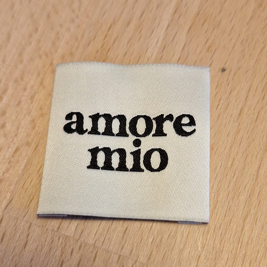 Amore mio🖤, Weblabel 4x4cm