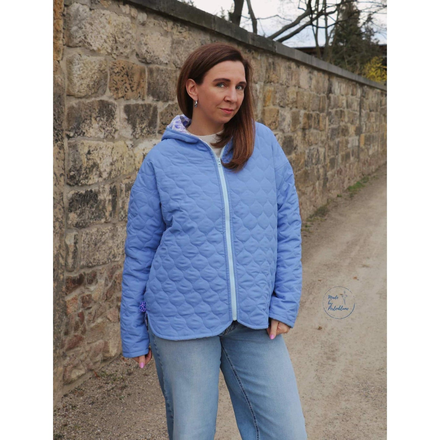 Papierschnittmuster Steppjacke Skara für Damen Größe 32 bis 54 mit verschiedenen Varianten und moderner Passform