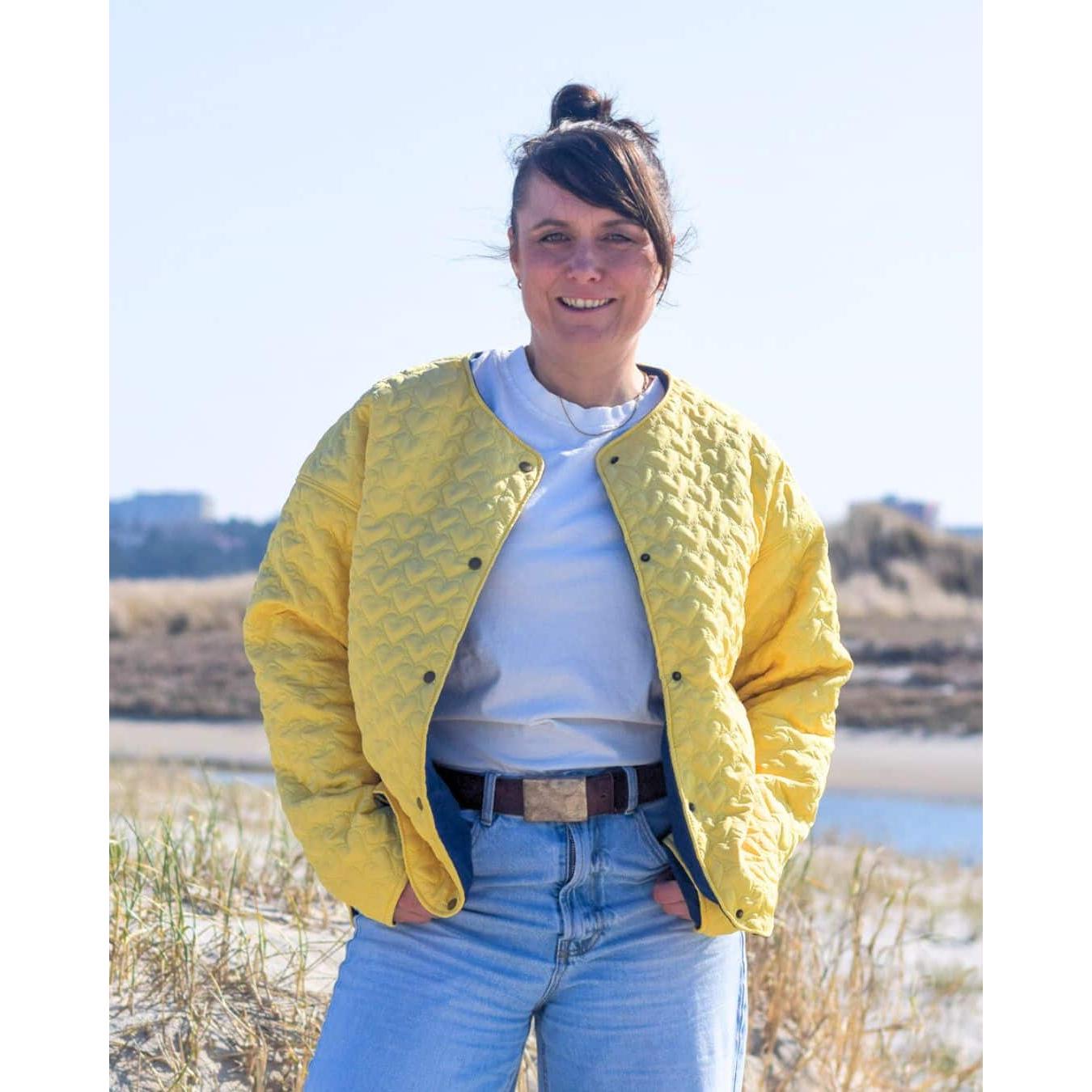 Papierschnittmuster Steppjacke Skara für Damen Größe 32 bis 54 mit verschiedenen Varianten und moderner Passform